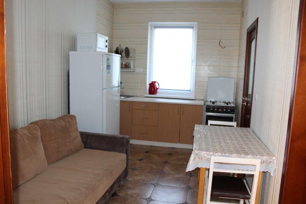 Guest House Michurina 48 Brest Exterior photo